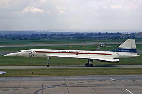 Sud-BAC_Concorde,_British_Aircraft_Corporation_-_Aerospatiale_France_AN1804818 copy.jpg