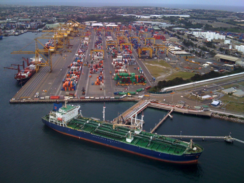 Sydney_container_port_by_air_-2 copy.jpg