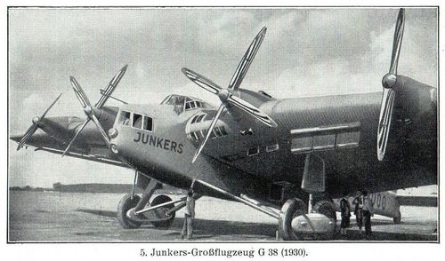 800px-Junkers_Grossflugzeug_LA2-Blitz-0128_5.jpg