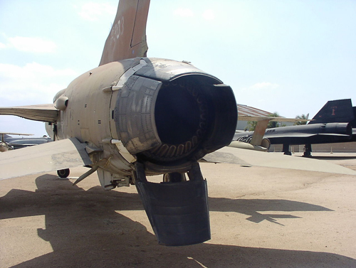 F-105D.jpg
